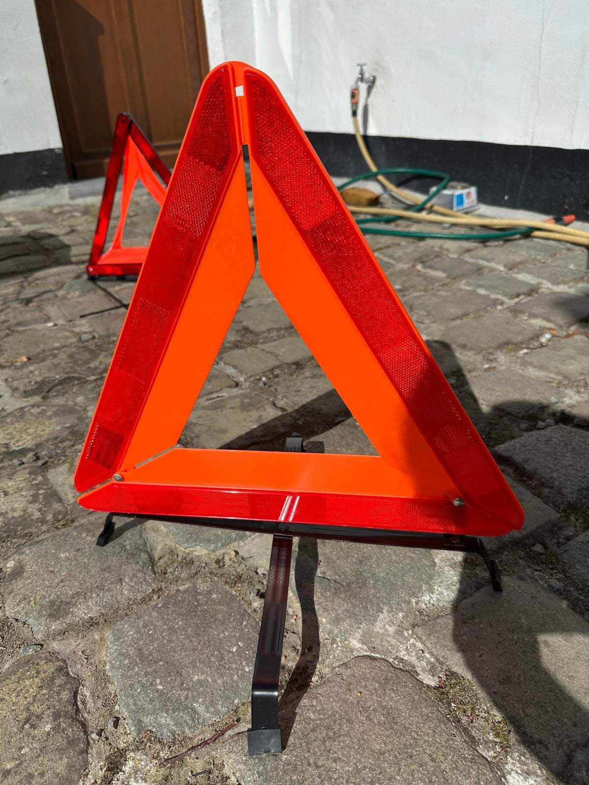 Veiligheidsdriehoek, Ophalen, Zo goed als nieuw
