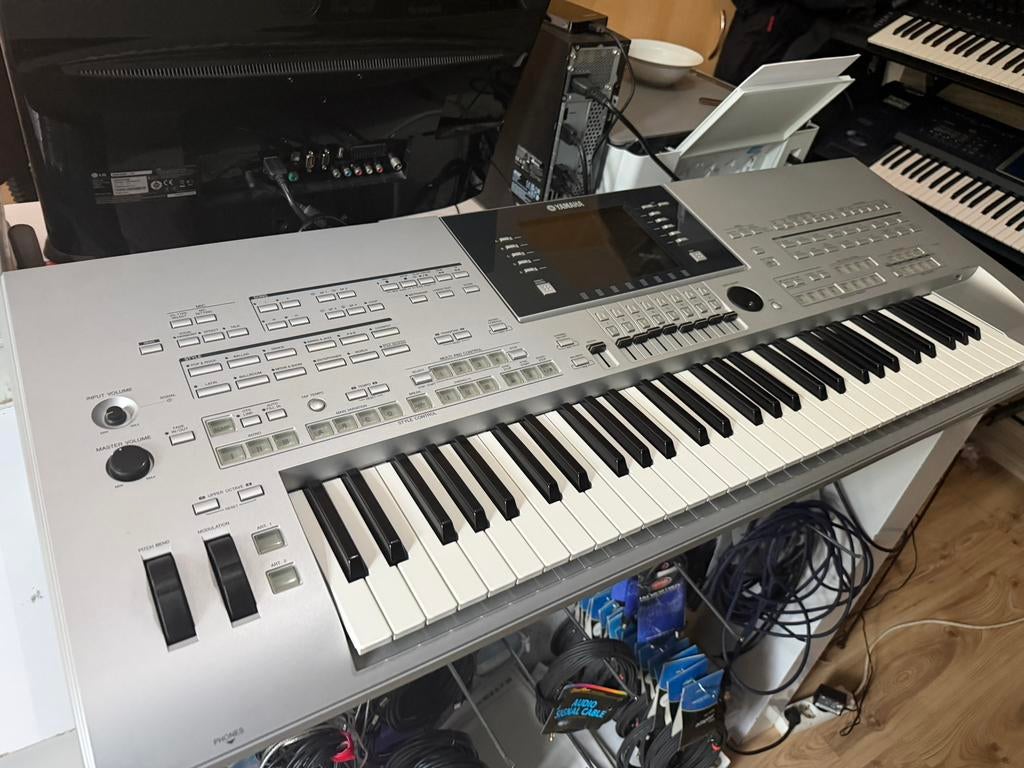 Yamaha tyros 3, Muziek en Instrumenten, Keyboards, Ophalen, Zo goed als nieuw, Yamaha