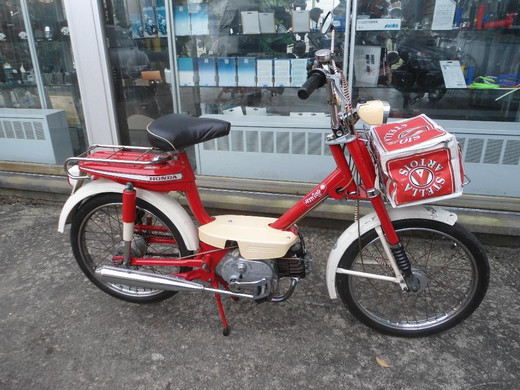 Honda amigo : 5 - delige stikkerset : € 20, Fietsen en Brommers, Brommeronderdelen | Algemeen, Ophalen, Nieuw, Frame, Honda amigo