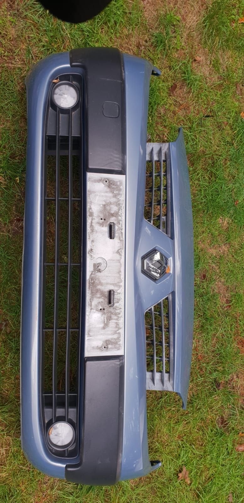 RENAULT MÉGANE SCENIC VOORBUMPER BJ 2003 TOT 2006, Gebruikt, -, Voor, -
