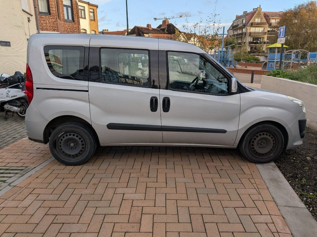 Voiture de tourisme FIAT DOBLO DIESEL, Autos, Doblo, Boîte manuelle, 5 portes, Particulier
