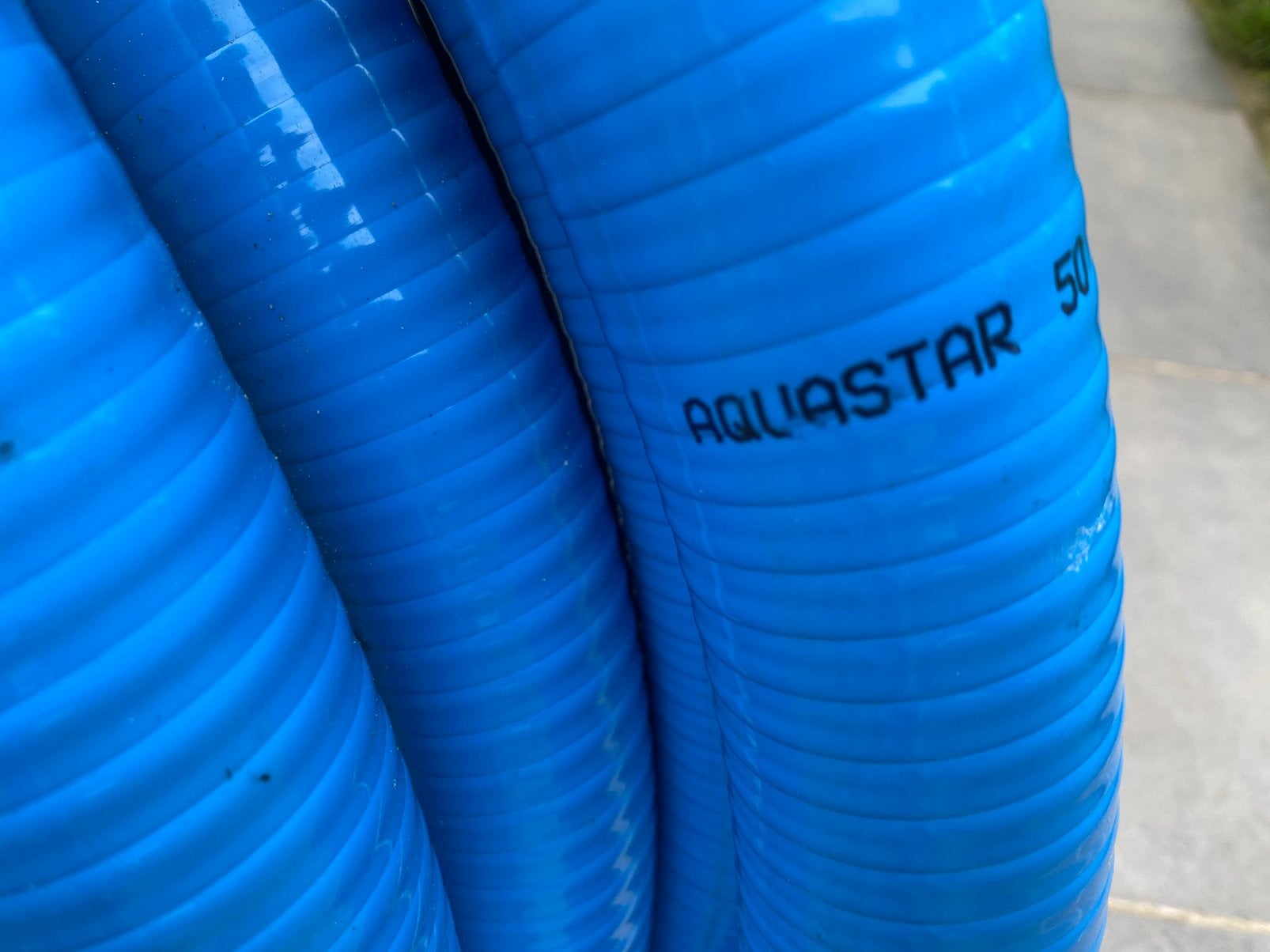 AQUASTAR flexibele af of aanvoer buis, Ophalen, Zo goed als nieuw