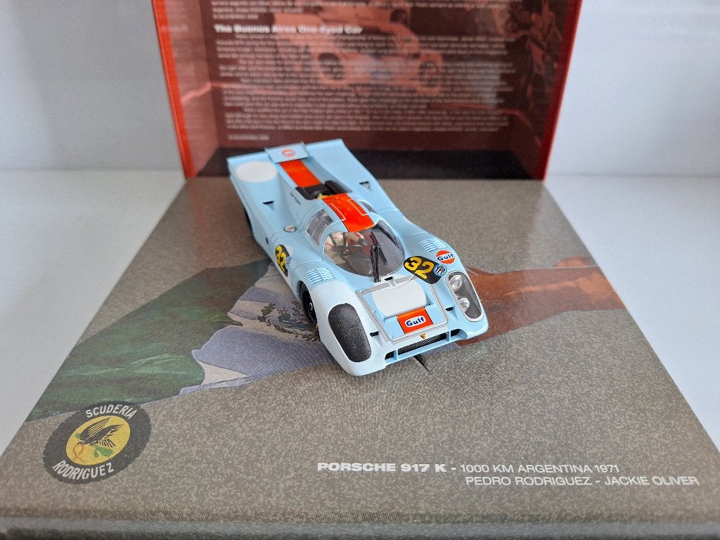 Fly Porsche 917/K Gulf Pedro Rodriguez 1940-1971 99113, Enfants & Bébés, Neuf, Autres marques, Électrique, Enlèvement ou Envoi