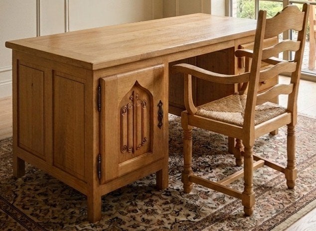 Bureau en chêne avec chaise, Enlèvement