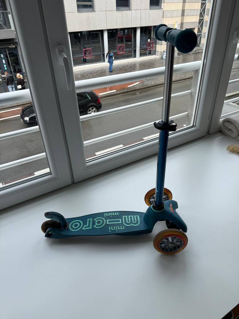 Micro step, Fietsen en Brommers, Ophalen, Zo goed als nieuw
