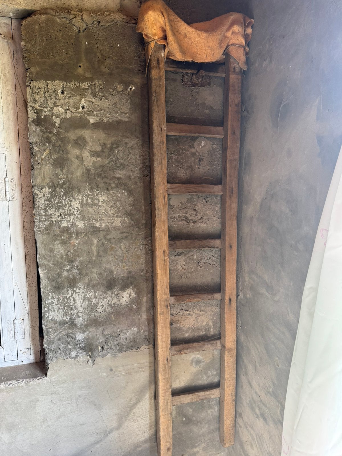 GRATIS houten ladder, Ophalen, Gebruikt, Ladder, Minder dan 2 meter