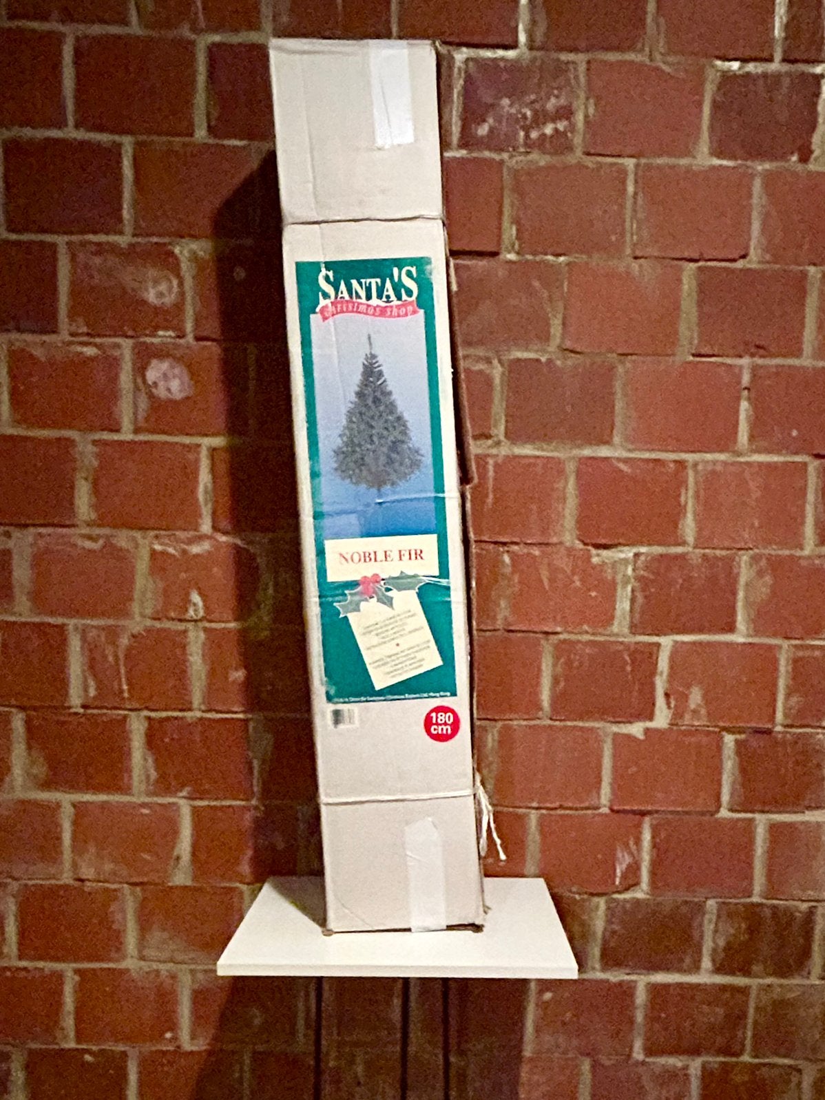 A VENDRE – SAPIN DE NOËL 180 CM, Enlèvement