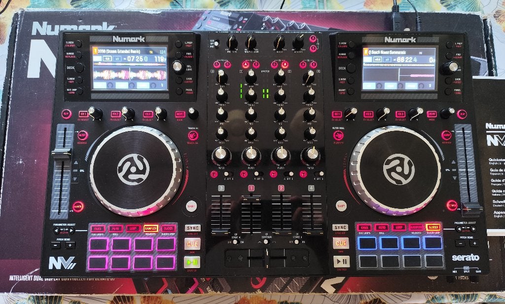 Numark NVII DJ controller, Muziek en Instrumenten, Dj-sets en Draaitafels, Ophalen, Gebruikt, Dj-set, Numark