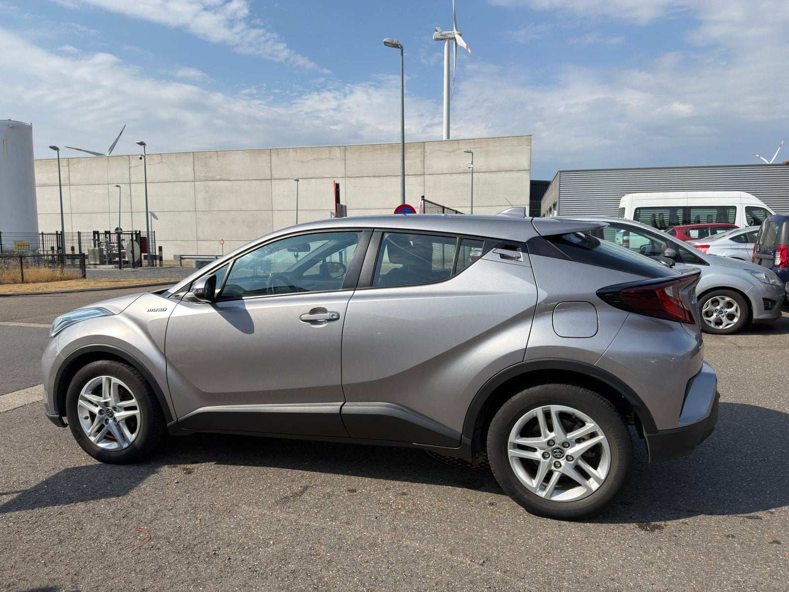 TOYOTA C-HR 1.8 HYBRIDE ESSENCE — 1ER PROPRIÉTAI — GARANTIE, Autos, Argent ou Gris, Achat, Euro 6, 86 g/km