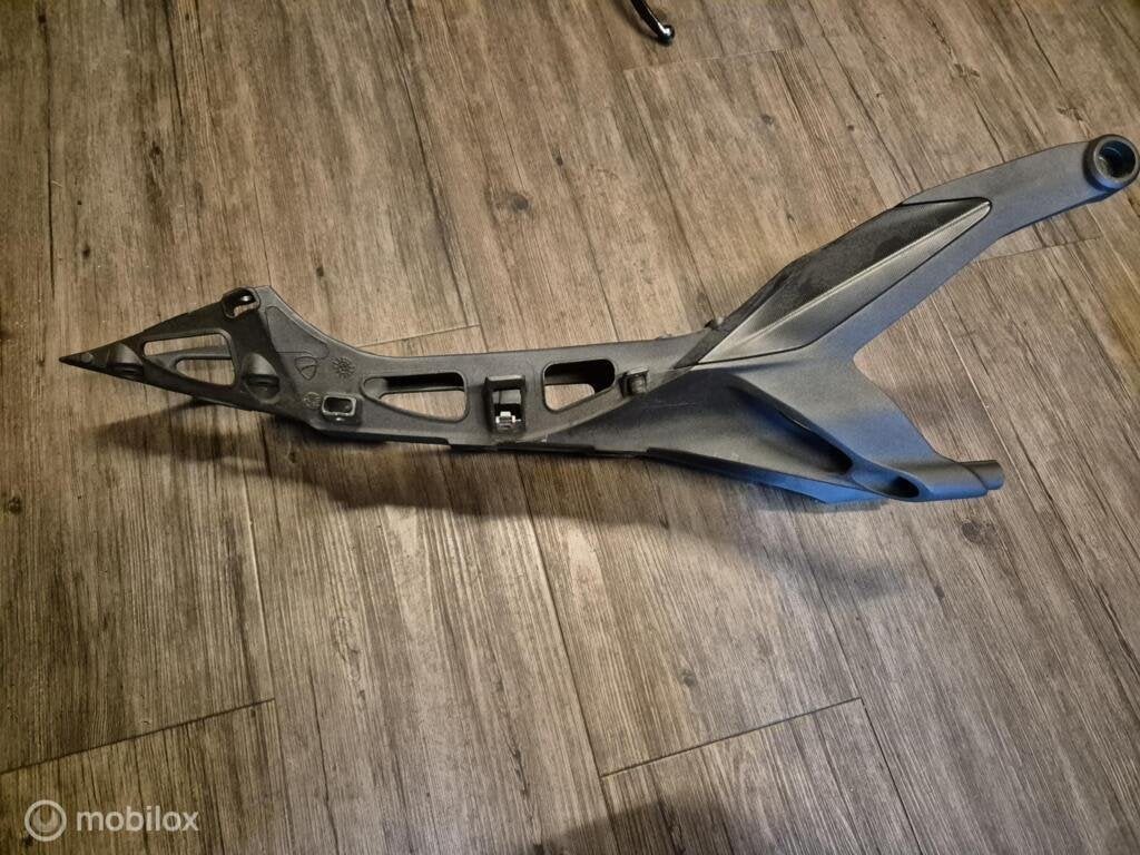 Achterframe subframe zgan 47130253a Panigale 1199 1299, Enlèvement ou Envoi, Factorystore.service@ducati.com, Via Antonio Cavalieri Ducati, 74/5, 74/6, 40132 Bologna BO