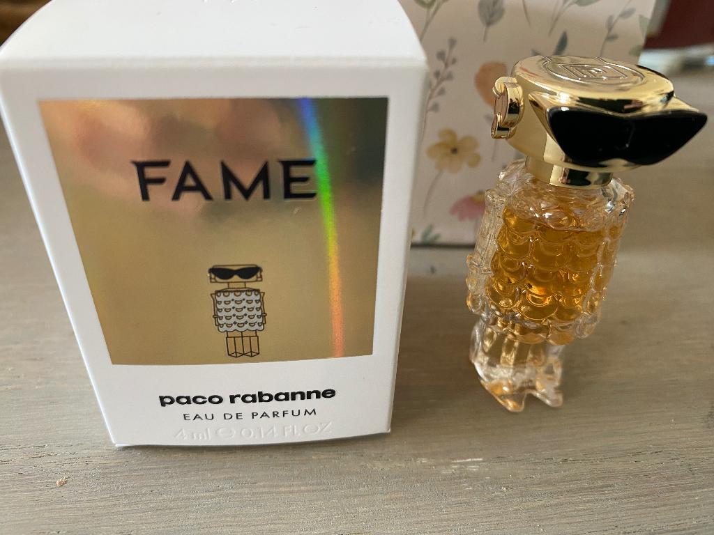 Parfum miniature Paco Rabanne Fame, Enlèvement ou Envoi, Comme neuf, Miniature, Plein