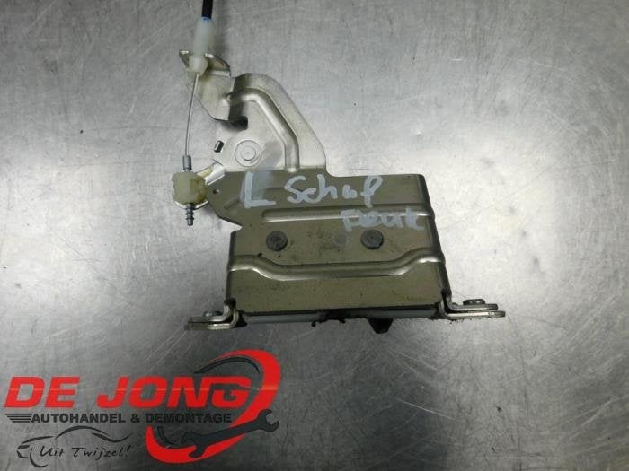 Mécanique de verrouillage porte coulissante gauche d'un Dac, Dacia, -, 3 mois de garantie, Utilisé