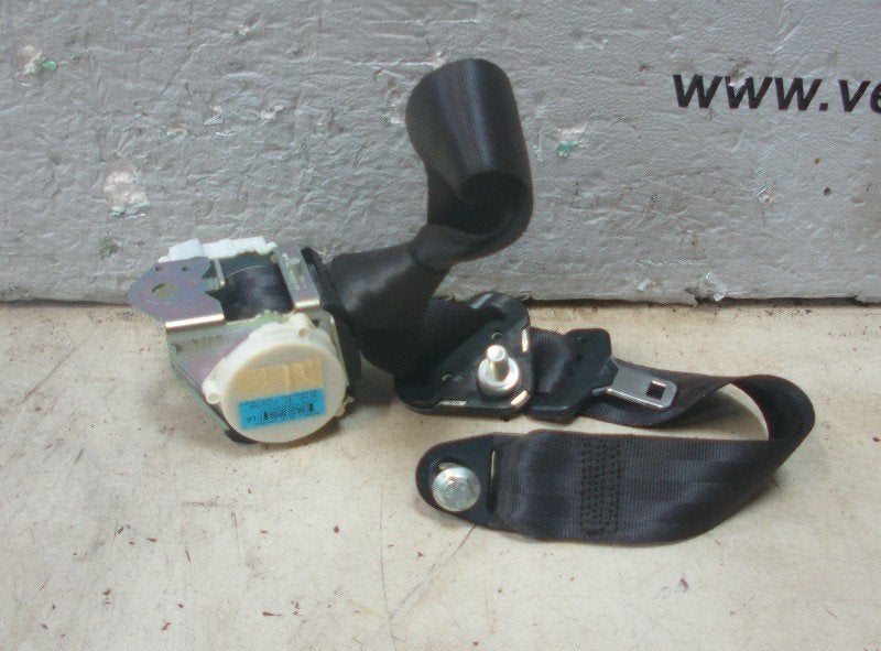 CEINTURE DE SECURITE ARRIERE GAUCHE Ford Ka II, Henry-Ford-Straße  1
50735  Köln, DE, Ford-Werke GmbH, Kunden@ford.com, Ford