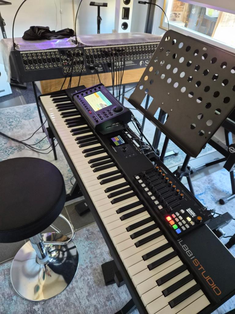 Ketron sd40 +studiologic, Muziek en Instrumenten, Keyboards, Ophalen, 88 toetsen