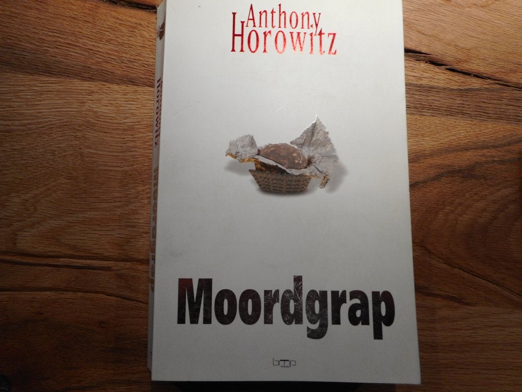 Anthony Horowitz - Moordgrap, Boeken, Ophalen of Verzenden, Gelezen
