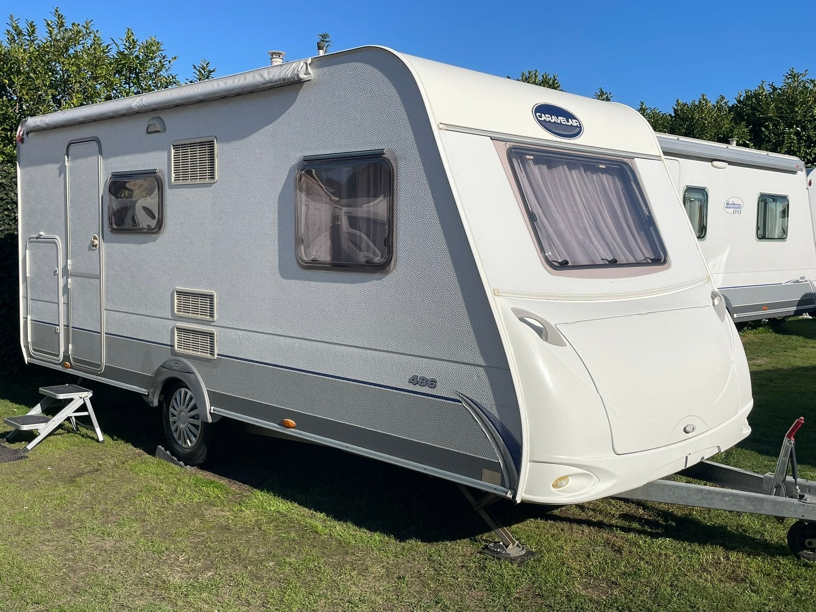 6 persoons Caravelair 496, Bj 2008, garagedeur, zakluifel, Caravanes & Camping, Entreprise, Jusqu'à 6, Lits superposés, Fenêtres ouvrantes