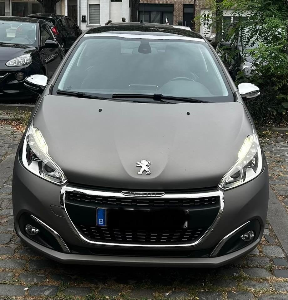 Peugeot 208 — Essence — 2015 — Seulement 74 000 km, Autos, Peugeot, Achat, Euro 6, Boîte manuelle, Particulier