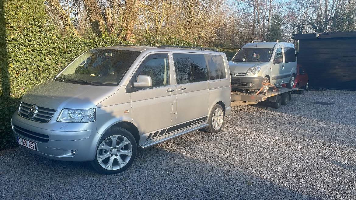 Vw Transporter 5 pl lichtvracht 174 pk, Stof, Zwart, 2800 kg, Bedrijf