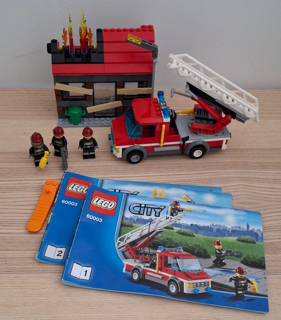 LEGO theme city DIFFERENTS SET 4x4 VOITURE MOTO POMPIER, City, Enlèvement ou Envoi, Lego, Ensemble complet