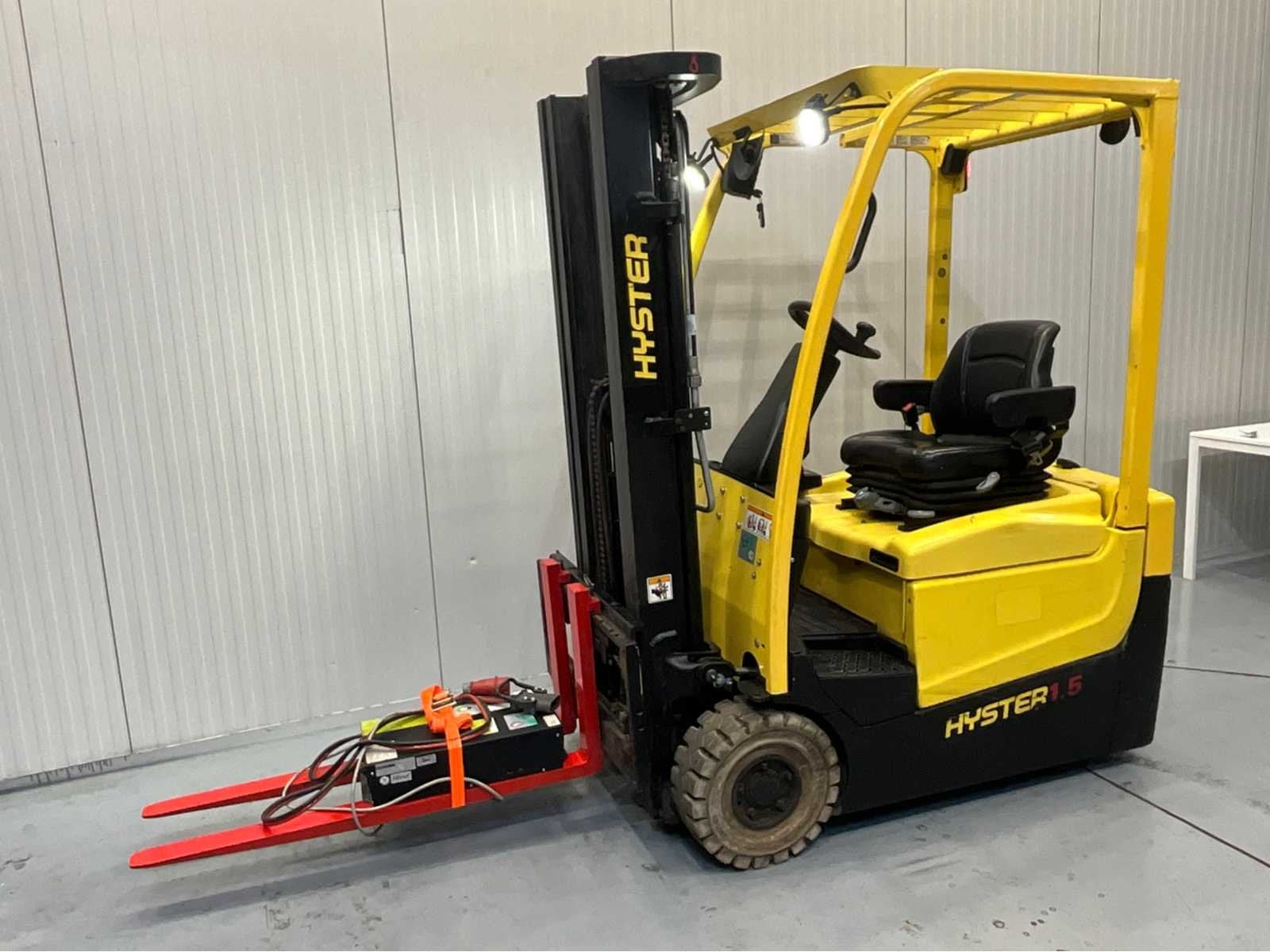 Hyster A1.5XNT Triplex - Freelift - Sideshift - Acculader -, 1000 à 2000 kg, Autre propulsion, Chariot élévateur, Hyster