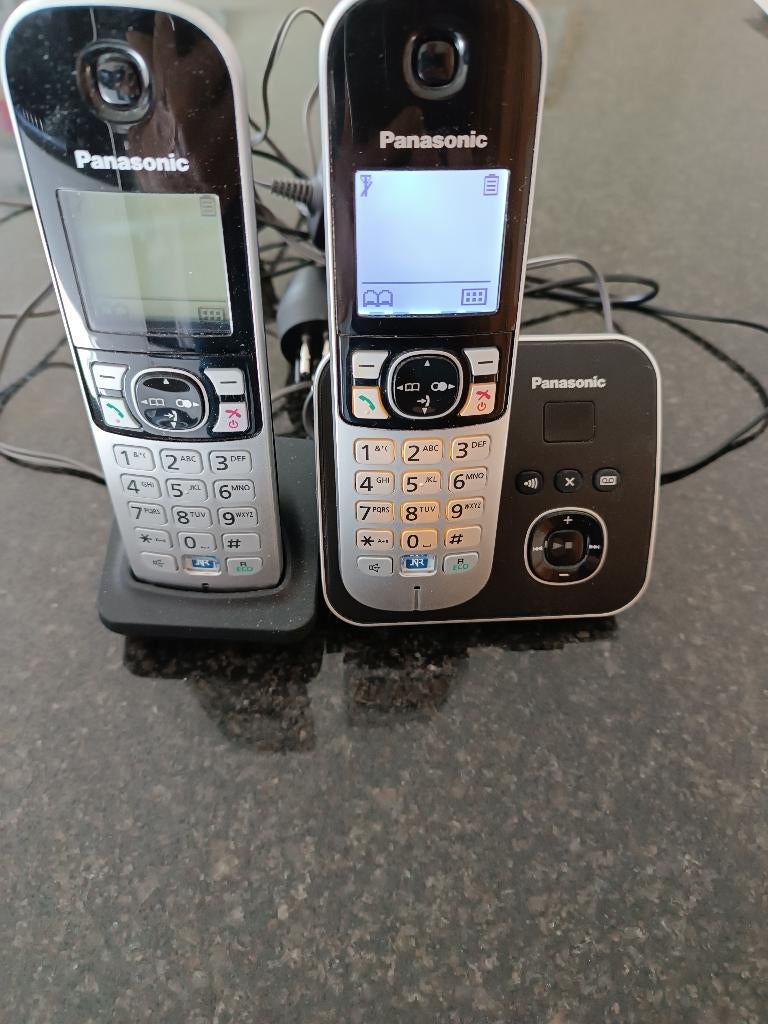 Draadloze telefoon Panasonic, Ophalen, Zo goed als nieuw, 2 handsets