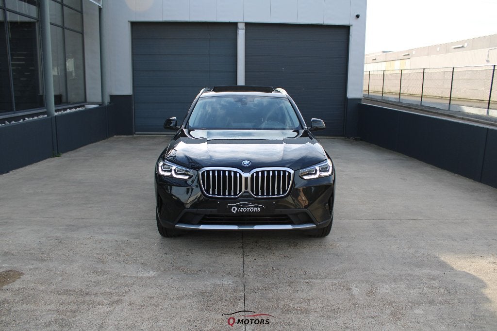 BMW X3 PHEV xDrive30e/KEYLESS/CAMERA/PANO/CARP/TREK/GARANTIE, Automaat, 1998 cc, Lederen bekleding, 4 cilinders