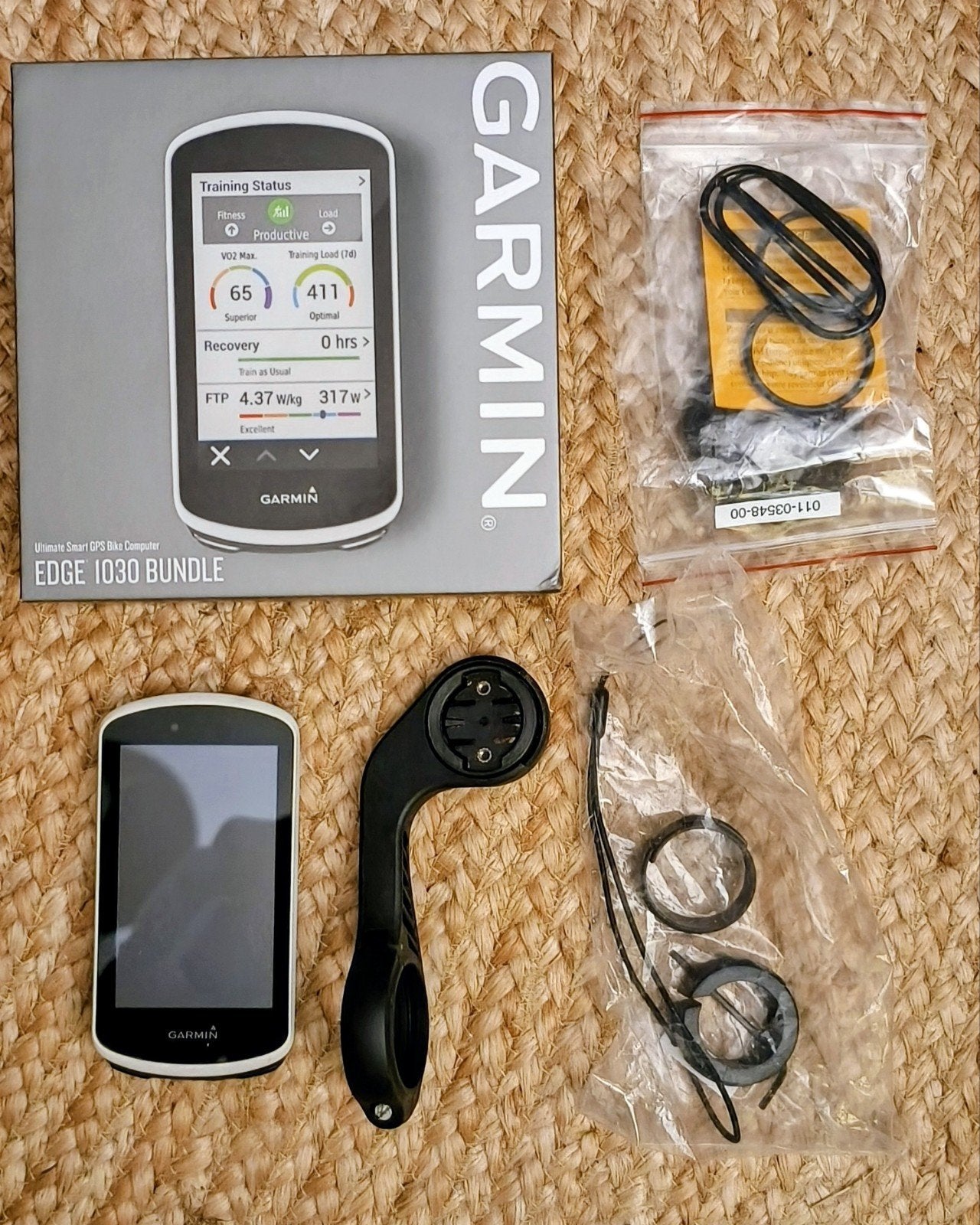 Garmin Edge 1030 + Garmin mount, Auto diversen, Ophalen