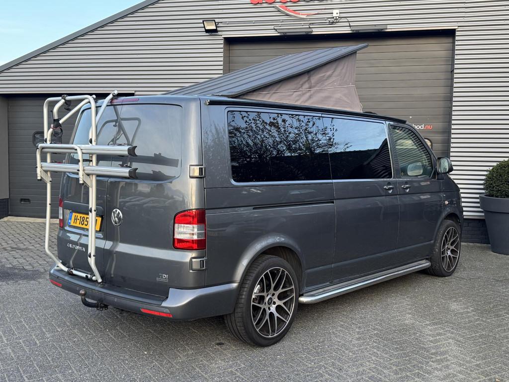 Volkswagen California 180PK | Camera | Nappa Leder | 20 Inch, Caravans en Kamperen, Mobilhomes, Automaat, Volkswagen, Fietsendrager
