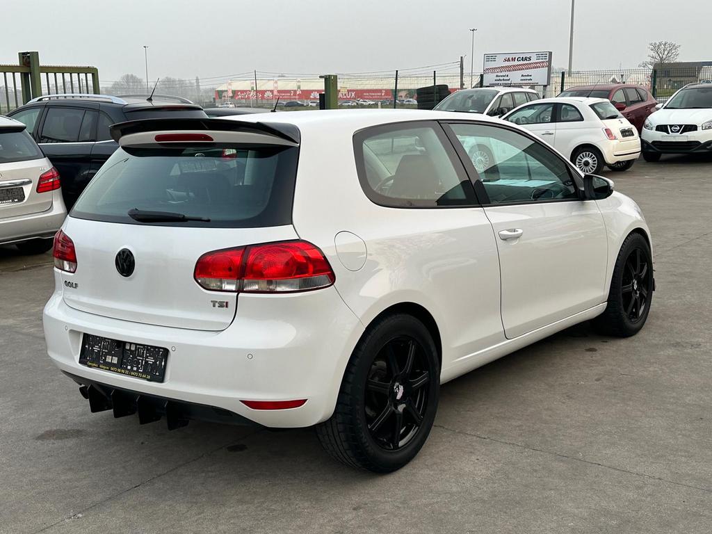 Volkswagen Golf VI 1,4 L à essence 125 ch Euro 5, Autos, 90 kW, Euro 5, Entreprise, Noir