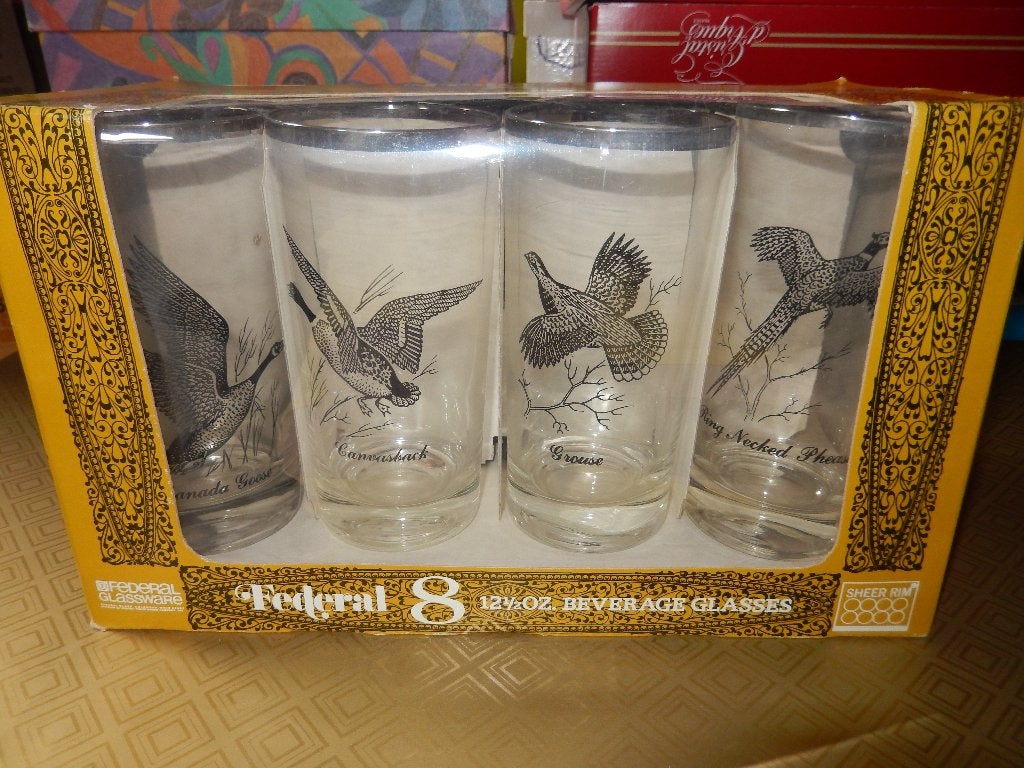 8 GLAZEN MET VOGELPRINT, Ophalen of Verzenden, Nieuw, Overige typen