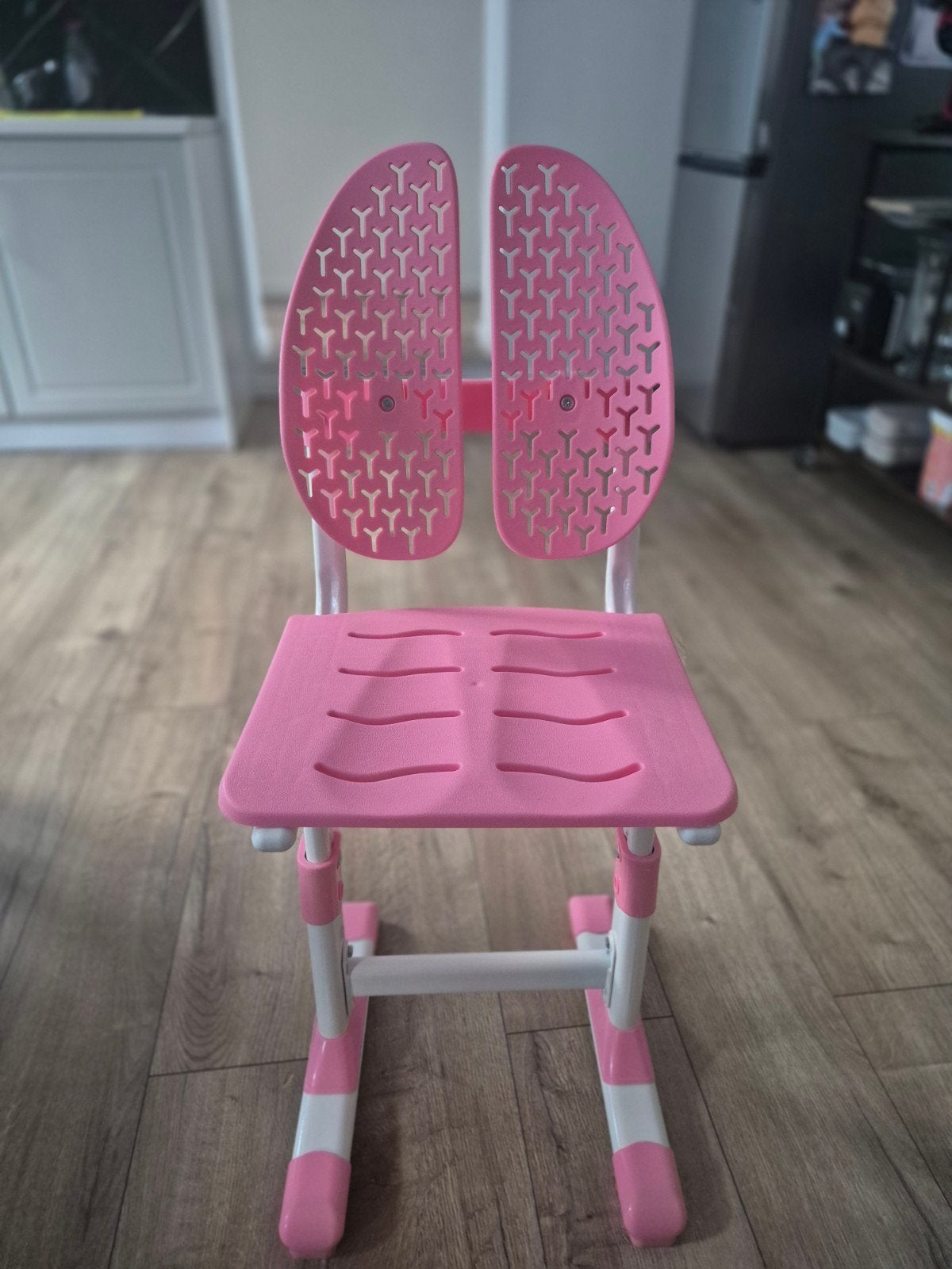 Meisje kinderstoel, Ophalen