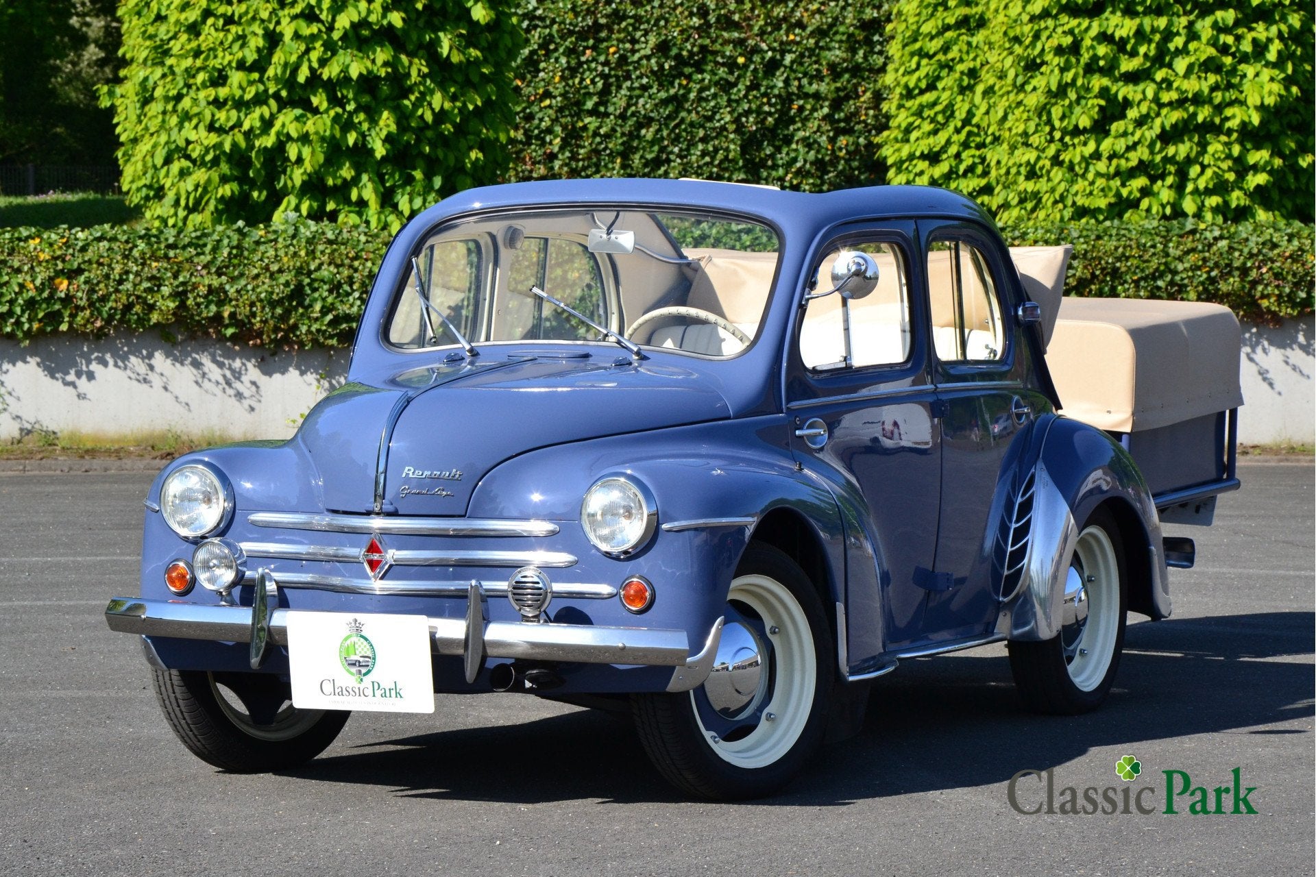 Renault 4CV Découvrable & remorque monoroue Erde, Autos, Achat, Intérieur cuir, Entreprise, Berline