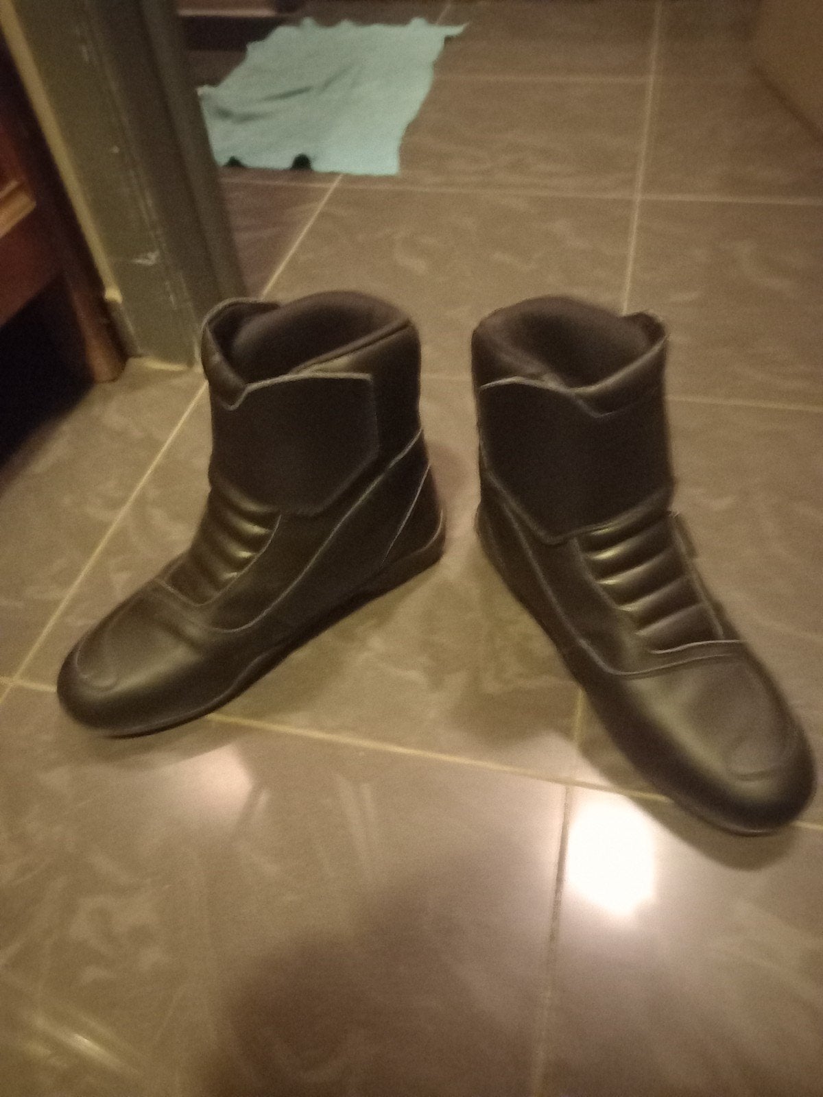 botte moto, Enlèvement, Bottes