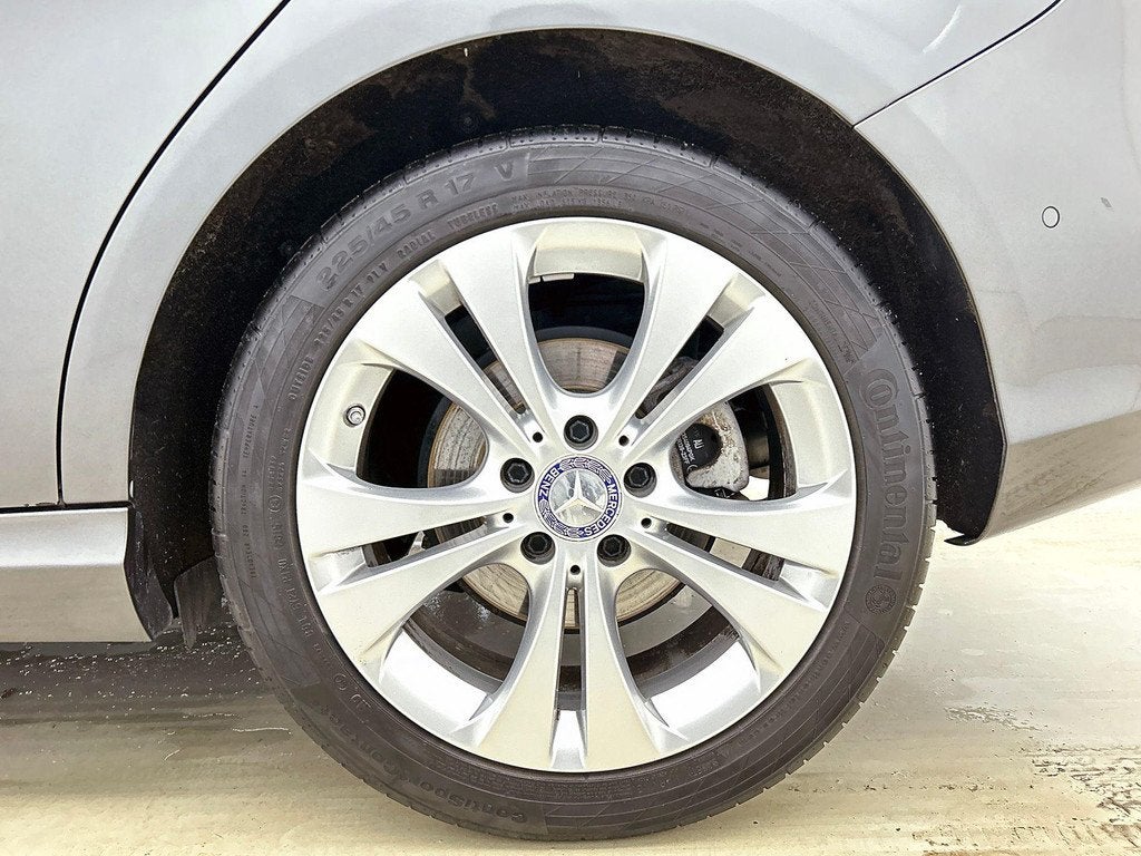 Mercedes-Benz B-Klasse 180 D Business line Navigatie | Parke, Autos, Mercedes-Benz, Argent ou Gris, Achat, https://public.car-pass.be/vhr/aaead6d8-c123-4841-a253-e7fc95f68d12