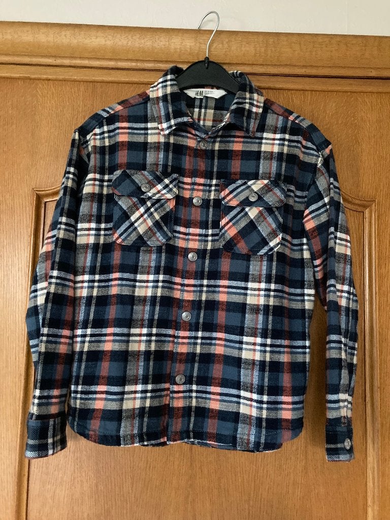 Geruit hemd in flanel met drukknopen, H&M, 134, 9 jaar, Enfants & Bébés, Vêtements enfant | Taille 134, Garçon, Enlèvement ou Envoi