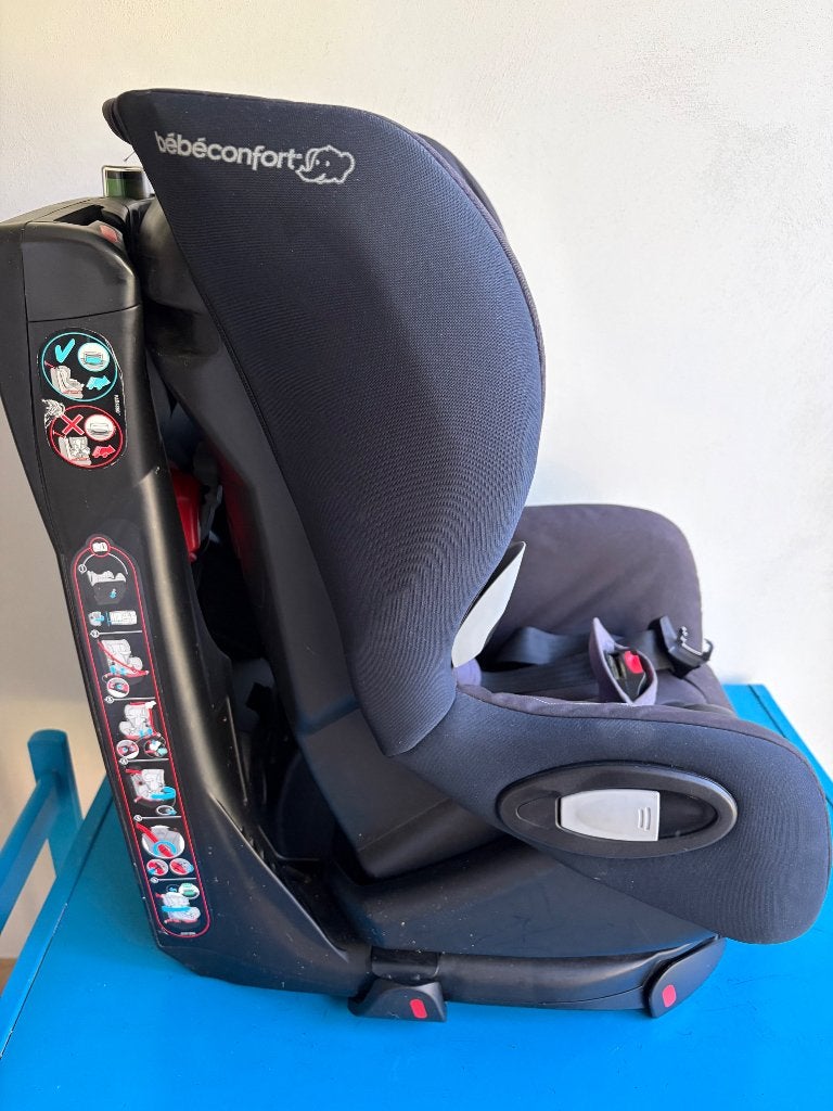 Draaibare autostoel Axiss van Bebe Confort, Ophalen, Verstelbare rugleuning, Autogordel