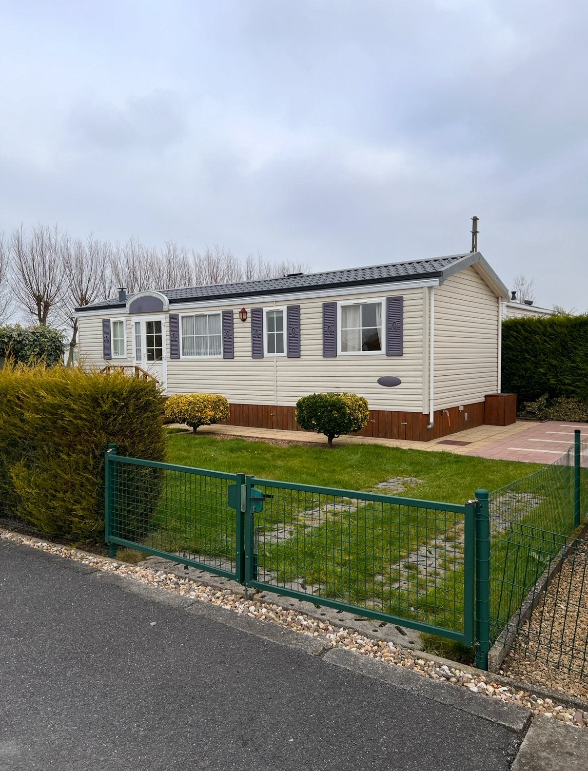À vendre caravane residentielle, Jusqu'à 6