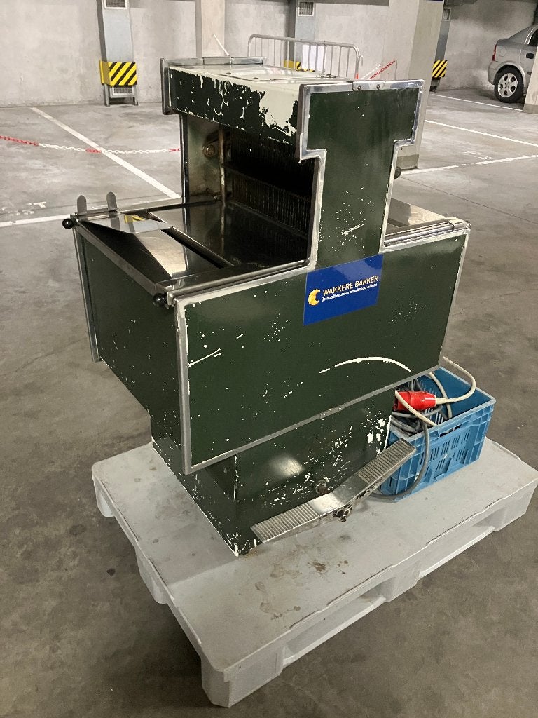 2ehands industriële broodsnijmachine, Ophalen, Gebruikt, Bakkerij en Slagerij