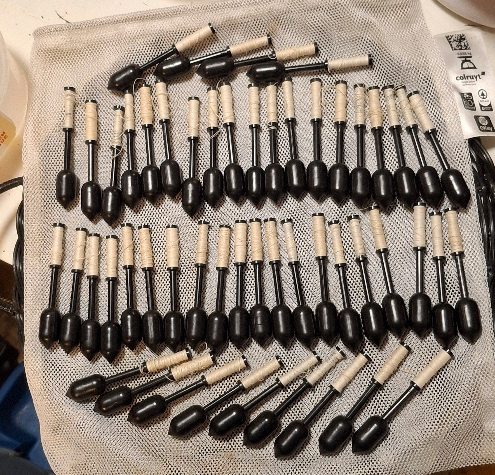 kantklossen 58 stuks + patronenboekje, Hobby en Vrije tijd, Kantklossen, Ophalen of Verzenden, Zo goed als nieuw, Klos(sen)