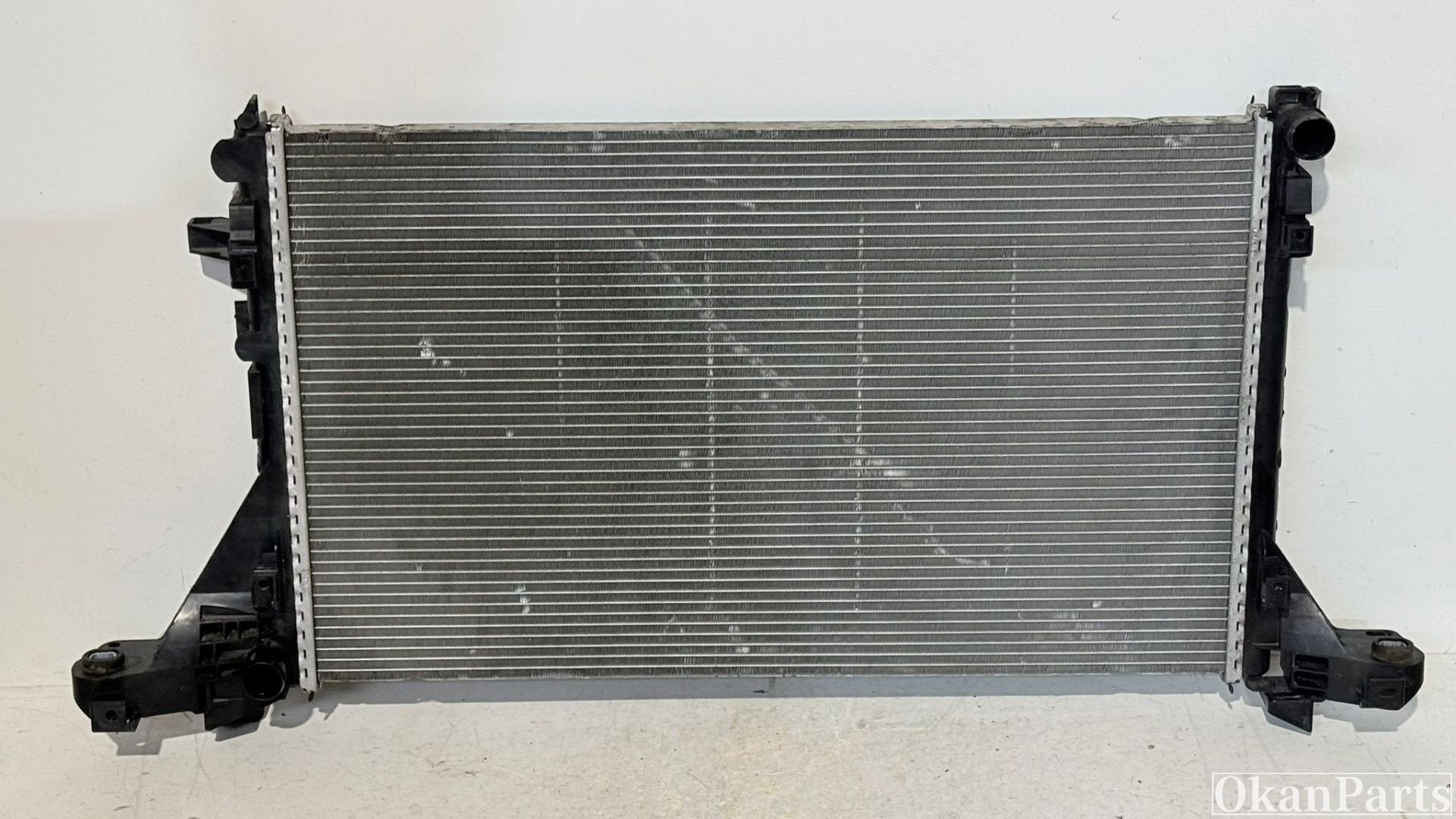 Renault Master III Radiateur 214106556R, Fabrikant BV, Utilisé, Info@fabrikant.eu, Fabrikantstraat 1
1000 AA  Amsterdam, NL