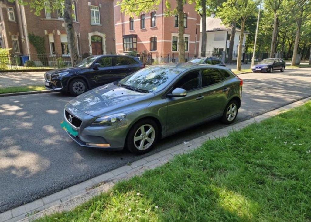 Volvo v40 2.0 diesel. Euro 6B van 2016. Export, Auto's, Volvo, Bedrijf, V40, ABS, Adaptieve lichten, Airbags, Airconditioning