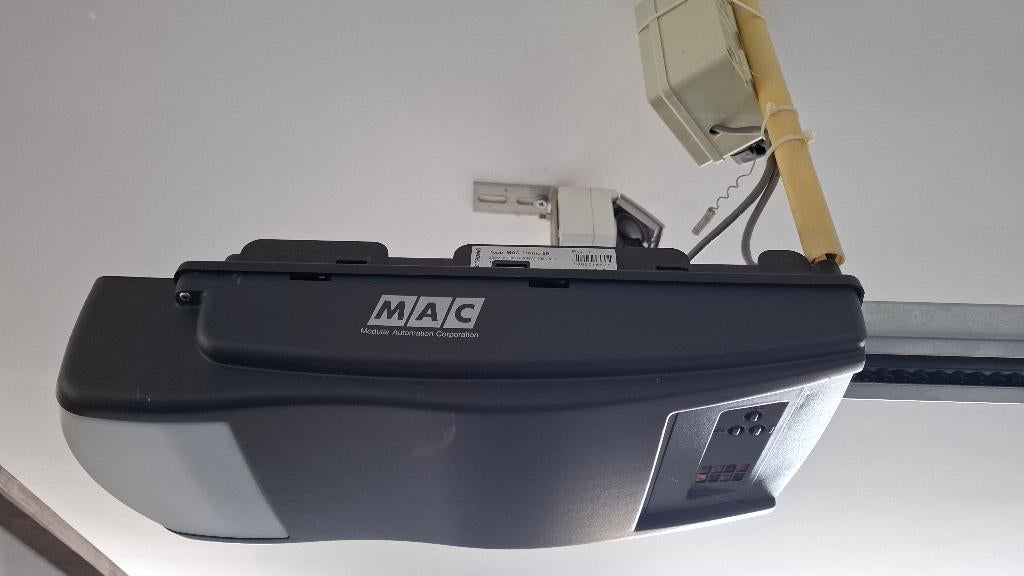 Poortopener oor sectionale poort - Mac tronic 55, Ophalen, Gebruikt, 120 cm of meer, Garagedeur