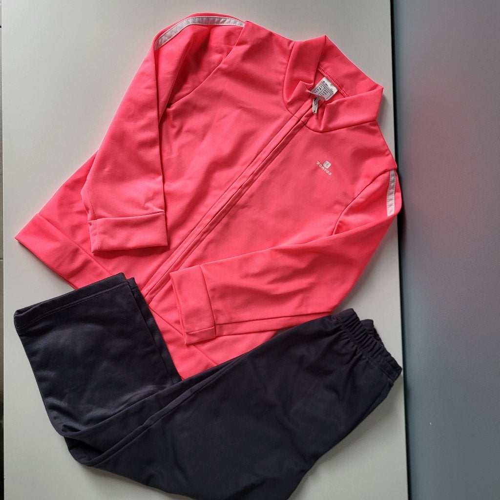 Sportkleren maat 98-104, Kinderen en Baby's, Kinderkleding | Maat 98, Ophalen, Jongen of Meisje, Sport- of Zwemkleding, Zo goed als nieuw