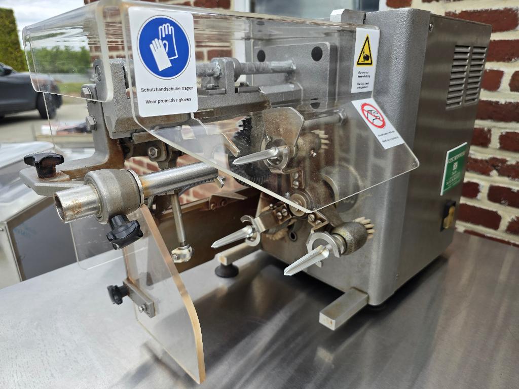 Machine à éplucher les pommes Feuma, Enlèvement, Neuf, sans emballage, Boulangerie et Boucherie