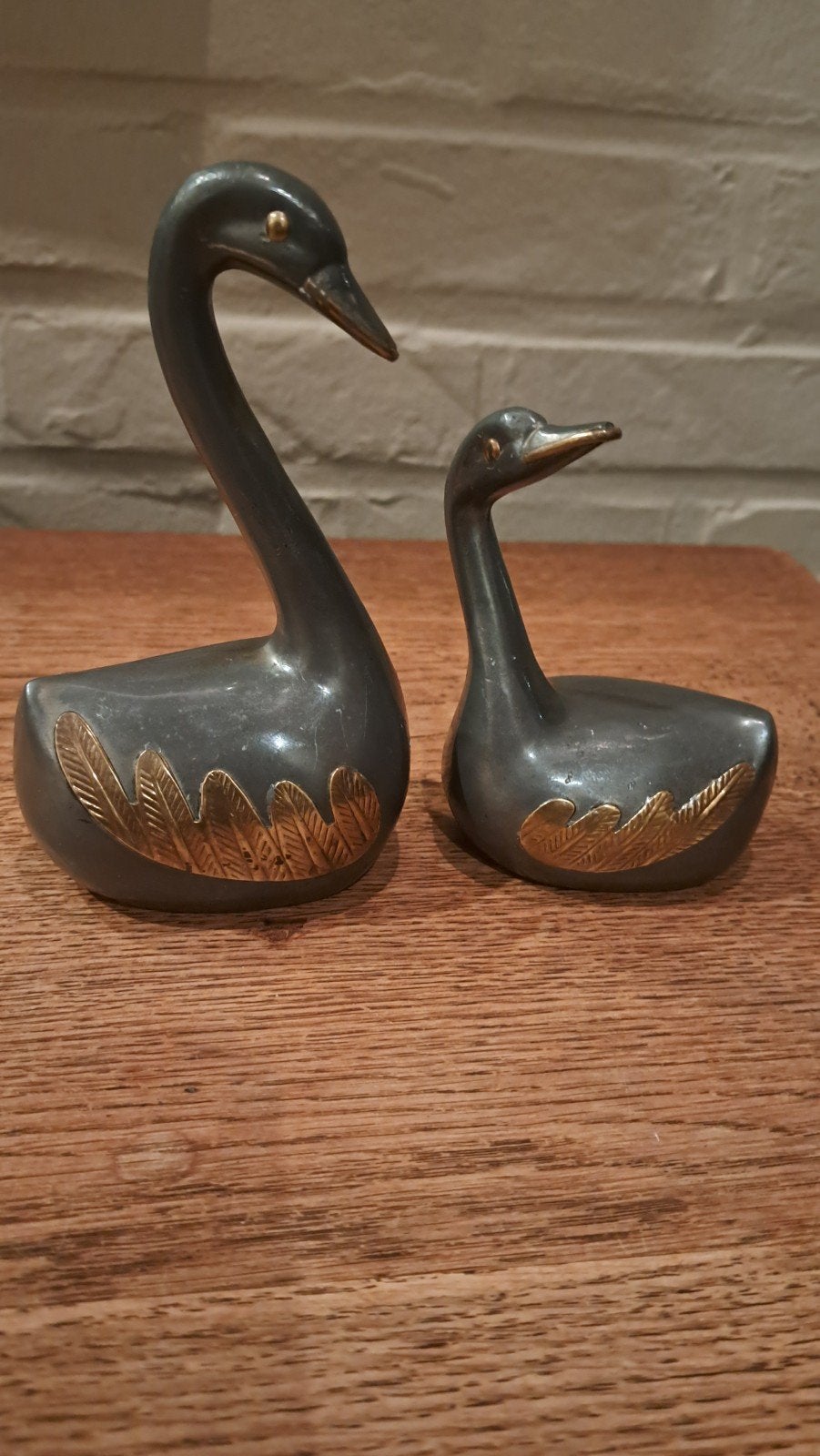 Twee tinnen koperen  zwaantjes grootste 13 cm, Ophalen of Verzenden, Koper