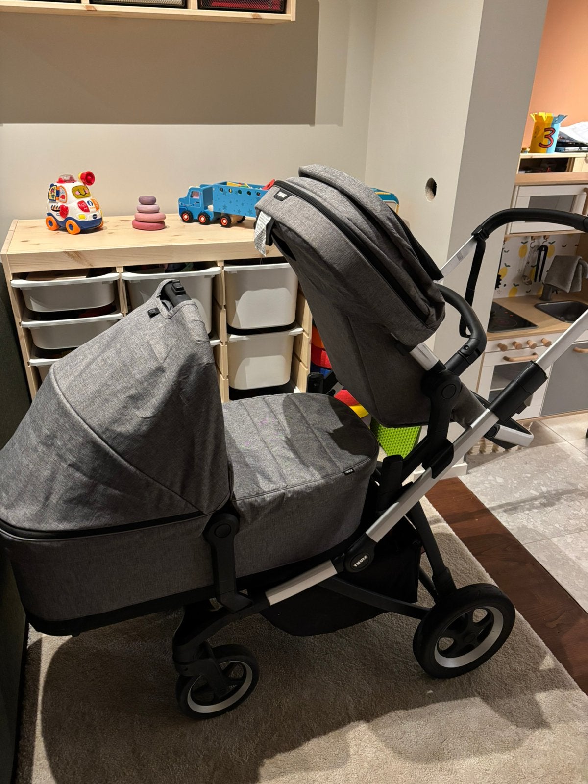 Thule Sleek duo buggy, Ophalen, Gebruikt