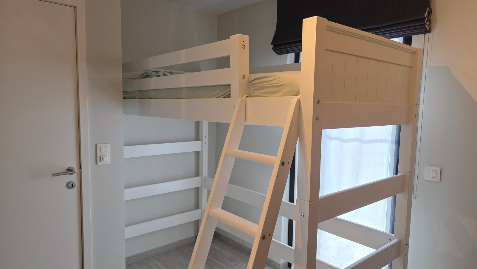Witte houten hoogslaper, Enlèvement, Lit mezzanine