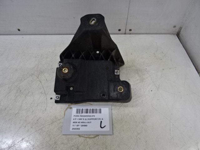 DIVERS DIVERS Porsche Panamera (970) (01-2009/12-2016), Utilisé, Porsche