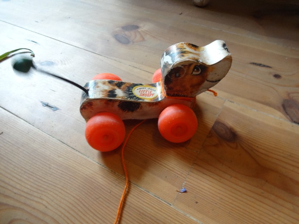 petit chien en bois sur roulettes, Enlèvement, Utilisé, Chien, Moyen (20 à 80 cm)