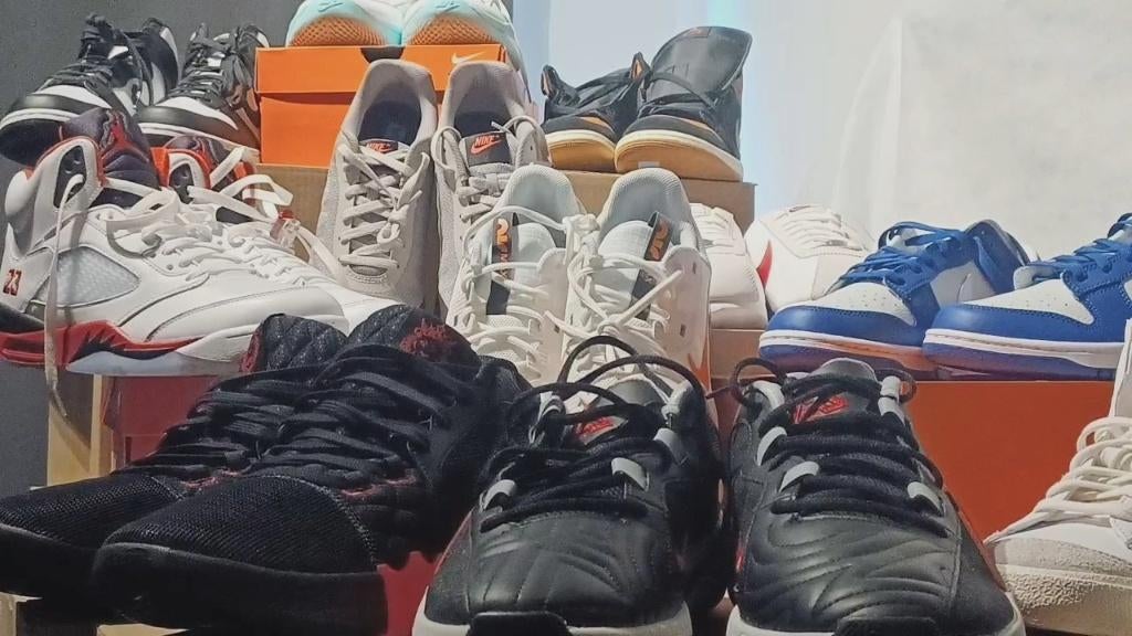 Sneakers 53 paar -  nieuw - Nike - Converse, Zakelijke goederen, Stock en Retail | Partijen goederen, Ophalen, Overige categorie